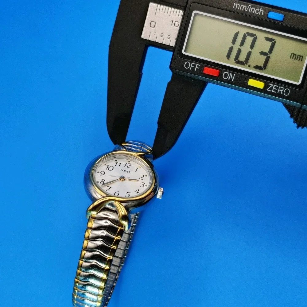 Vintage 2004 Timex‎ 30mm Women's Quartz Watch Two Tone SS Stretch Bracelet
